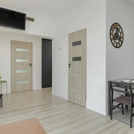 Etna By Renters Apartman *